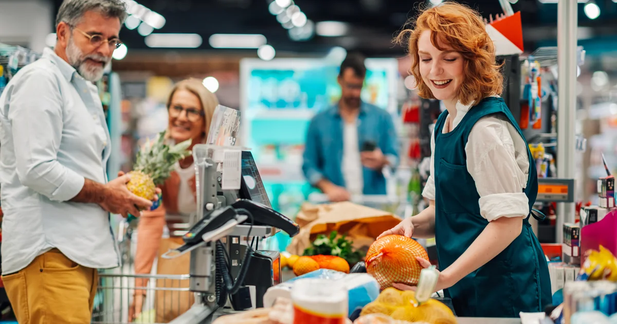 7 Formas Simples de Atrair Mais Clientes para Seu Mercadinho [Guia 2025]